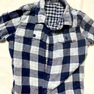 Rumi & Ryder plaid / checkered shirt.